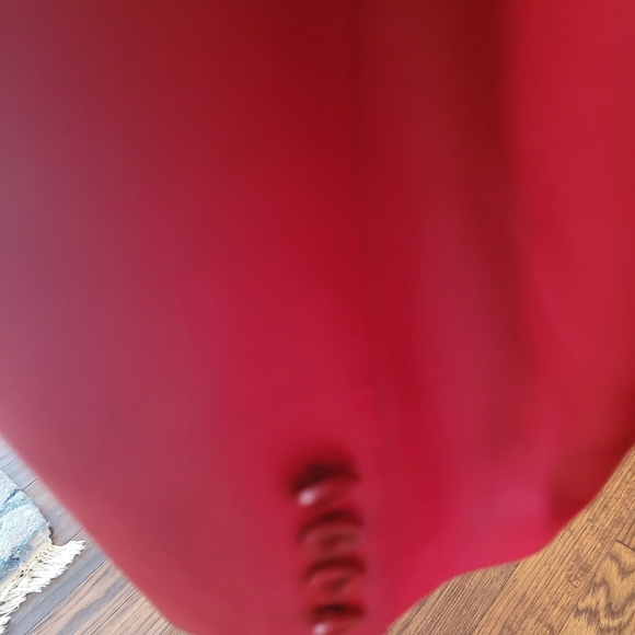 Gorgeous red leather jacket in medium, excellent condition - Picture 6 of 9